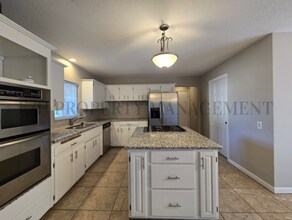 9421 W Hardtner St in Wichita, KS - Building Photo - Building Photo
