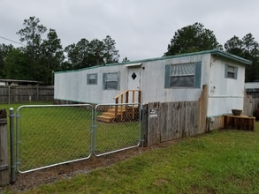 41 Thicket Rd in Ludowici, GA - Building Photo - Building Photo