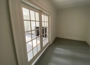 358 Warren St in Hudson, NY - Building Photo - Building Photo
