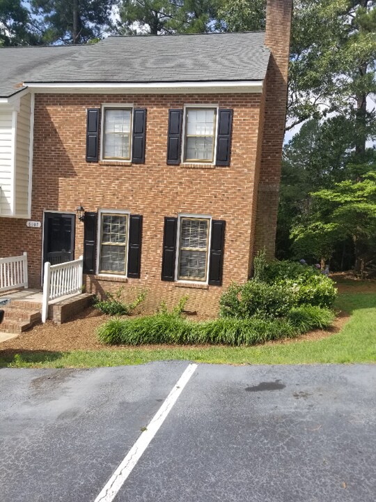 6107 Highcastle Ct in Raleigh, NC - Building Photo