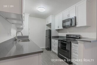 8123 Langdon Ave in Los Angeles, CA - Building Photo - Building Photo