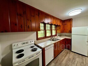 29 Evergreen Ave in Asheville, NC - Foto de edificio - Building Photo