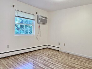 90C Washington Park Dr in Andover, MA - Foto de edificio - Building Photo