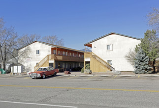 Weber Terrace Apartments in Colorado Springs, CO - Building Photo - Building Photo