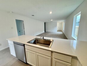 14885 N Ascot Bnd Cir in Conroe, TX - Building Photo - Building Photo