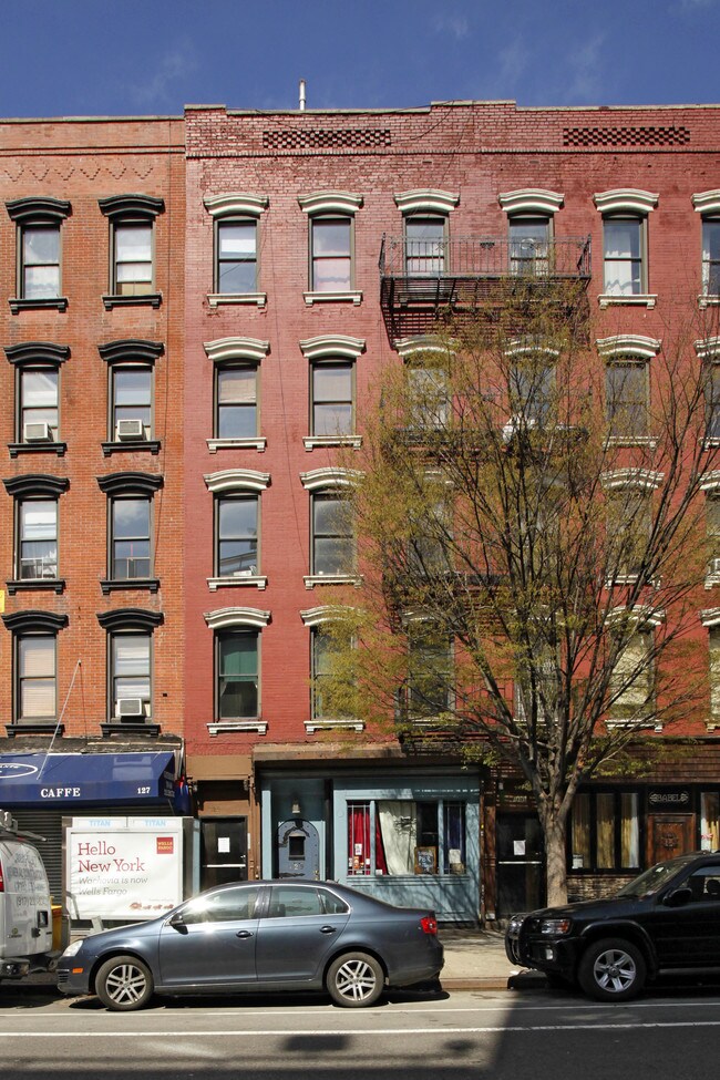 129-131 Avenue C in New York, NY - Building Photo - Building Photo