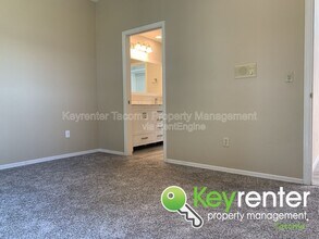 3009 208th Ave E in Lake Tapps, WA - Building Photo - Building Photo