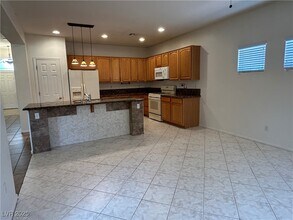 68 El Rio Ct in Henderson, NV - Building Photo - Building Photo