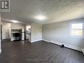 106 King Edward Ave in London, ON - Building Photo - Building Photo
