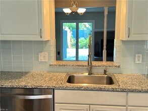 1304 Gaineford Ct in Virginia Beach, VA - Building Photo - Building Photo