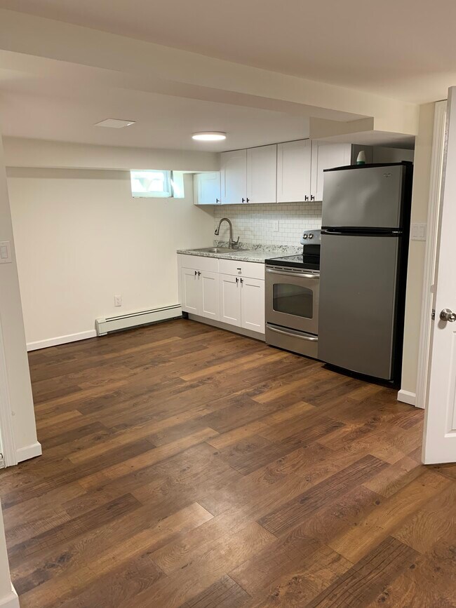 55 Colonial Dr Rentals in Farmingdale, NY