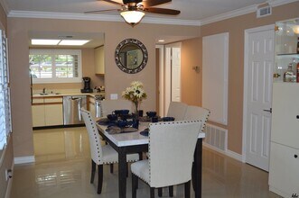 2700 E Mesquite Ave in Palm Springs, CA - Building Photo - Building Photo