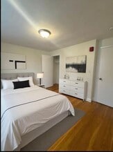 15 Park Ave in Foxboro, MA - Building Photo - Building Photo