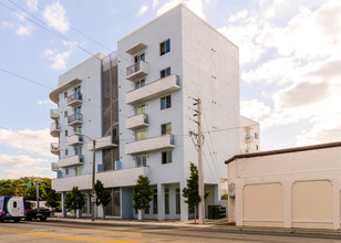 Liberty Village in Miami, FL - Building Photo - Building Photo