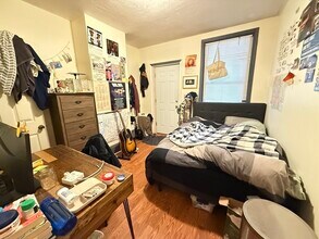 880 Huntington Ave, Unit 2 in Boston, MA - Building Photo - Building Photo