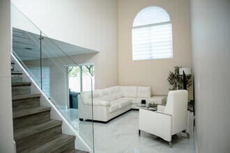 15022 SW 143rd Terrace in Miami, FL - Building Photo - Building Photo