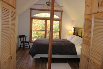 725 New Hampshire Rte 103 in Newbury, NH - Building Photo - Building Photo