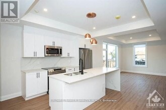 15 Monk St in Ottawa, ON - Building Photo - Building Photo