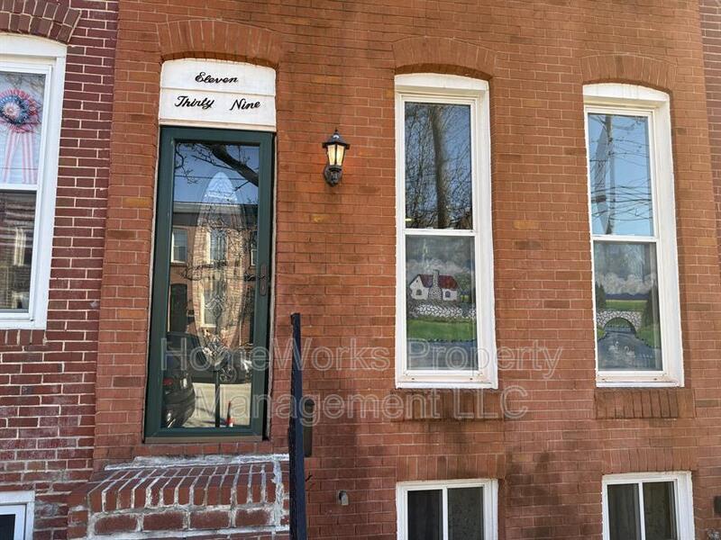 1139 Hull St in Baltimore, MD - Building Photo