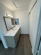 8740 Lomita Dr in Rancho Cucamonga, CA - Foto de edificio - Building Photo