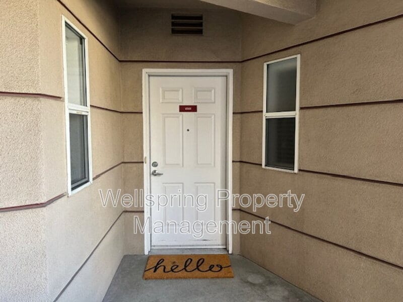 1745 Eldena Way in Modesto, CA - Building Photo