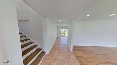 845 La Grange Ave in Thousand Oaks, CA - Building Photo - Building Photo