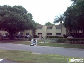 4450 40th Ave N in St. Petersburg, FL - Building Photo