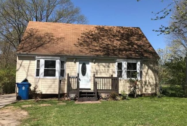 property at 441 Rosedale Ter