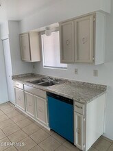 3911 Moonlight Ave in El Paso, TX - Building Photo - Building Photo