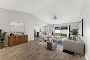 9850 Ridge Creek Rd in Boca Raton, FL - Building Photo