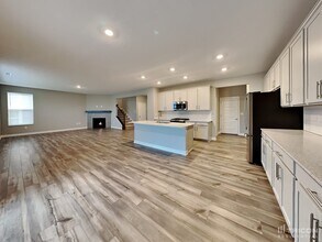 2168 S Quincy Dr in New Palestine, IN - Building Photo - Building Photo