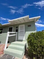 1200 Chadbourne St, Unit 1200 in El Paso, TX - Building Photo