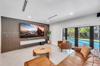 11340 SW 74th Ct, Unit 1816 in Pinecrest, FL - Building Photo - Building Photo