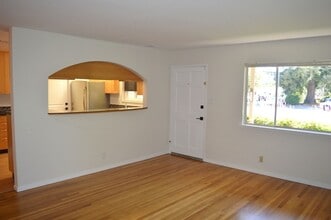 20 Villa Maria Ct in Novato, CA - Building Photo - Building Photo