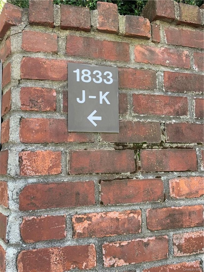 property at 1833 Palmer Ave