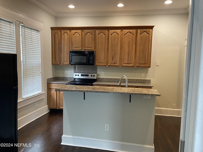 430 E 7th St in Jacksonville, FL - Building Photo - Building Photo