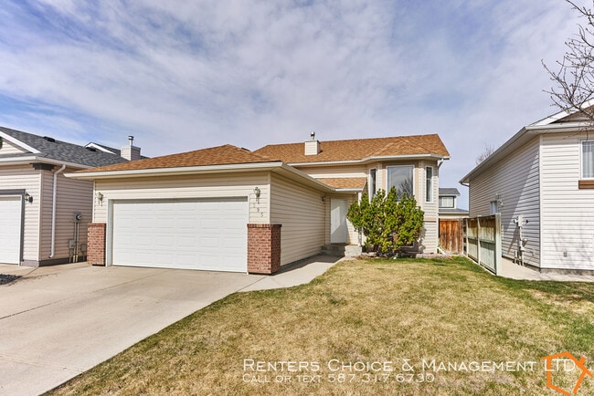 property at 295 Cougar Way N