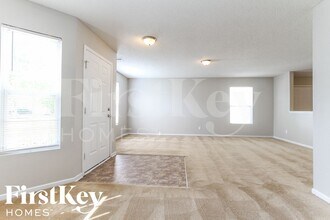 14356 Black Farm Dr in Noblesville, IN - Foto de edificio - Building Photo