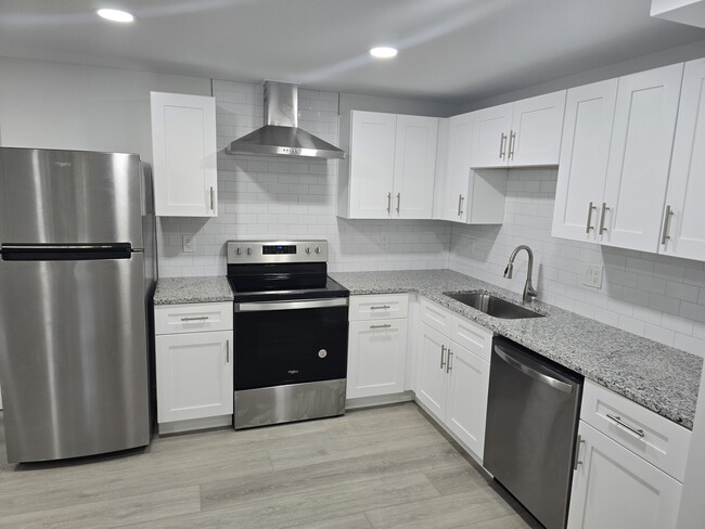 property at 4962 Thornwood Trce NW