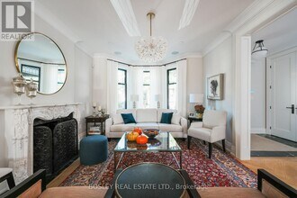 41 Balmoral Ave in Toronto, ON - Building Photo - Building Photo