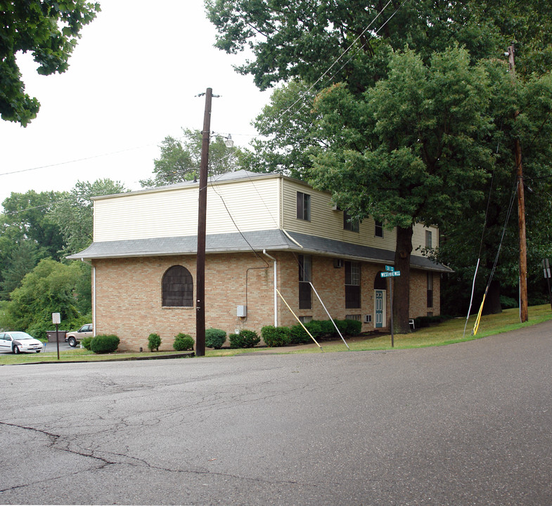 857 34th St NW in Canton, OH - Building Photo