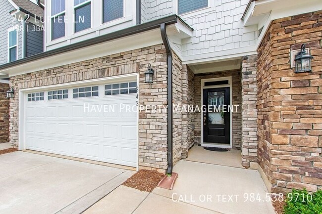 242 Luftee Ln in Holly Springs, NC - Building Photo - Building Photo
