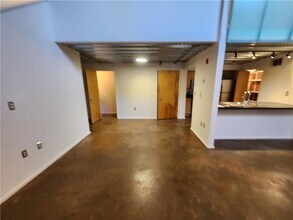 195 Arizona Ave NE in Atlanta, GA - Building Photo - Building Photo