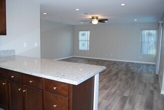 640 Florida St, Unit 1 in Imperial Beach, CA - Foto de edificio - Building Photo