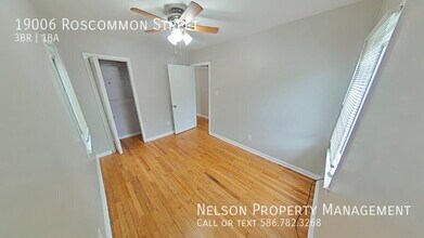 19006 Roscommon St in Harper Woods, MI - Building Photo - Building Photo