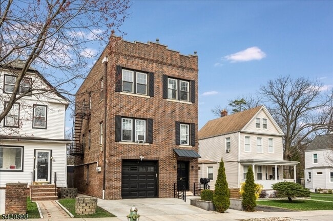 property at 43 Pleasant Way