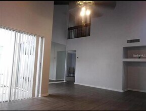 2704 Foxfire Ct in Clearwater, FL - Building Photo - Building Photo