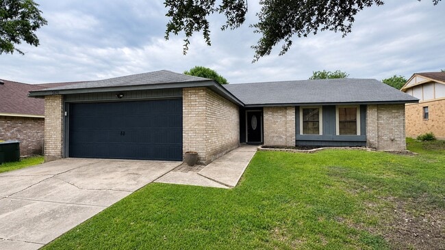 property at 3426 Meadowhead Dr