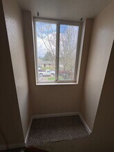 1096-1098 W Regis St in Stayton, OR - Building Photo - Building Photo