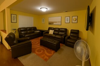 2218 178th St SW in Lynnwood, WA - Foto de edificio - Building Photo